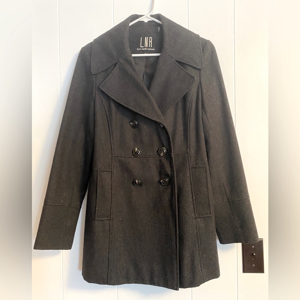 LNR brand, Womens wool coat, 35” from neck to bottom hem. Grey